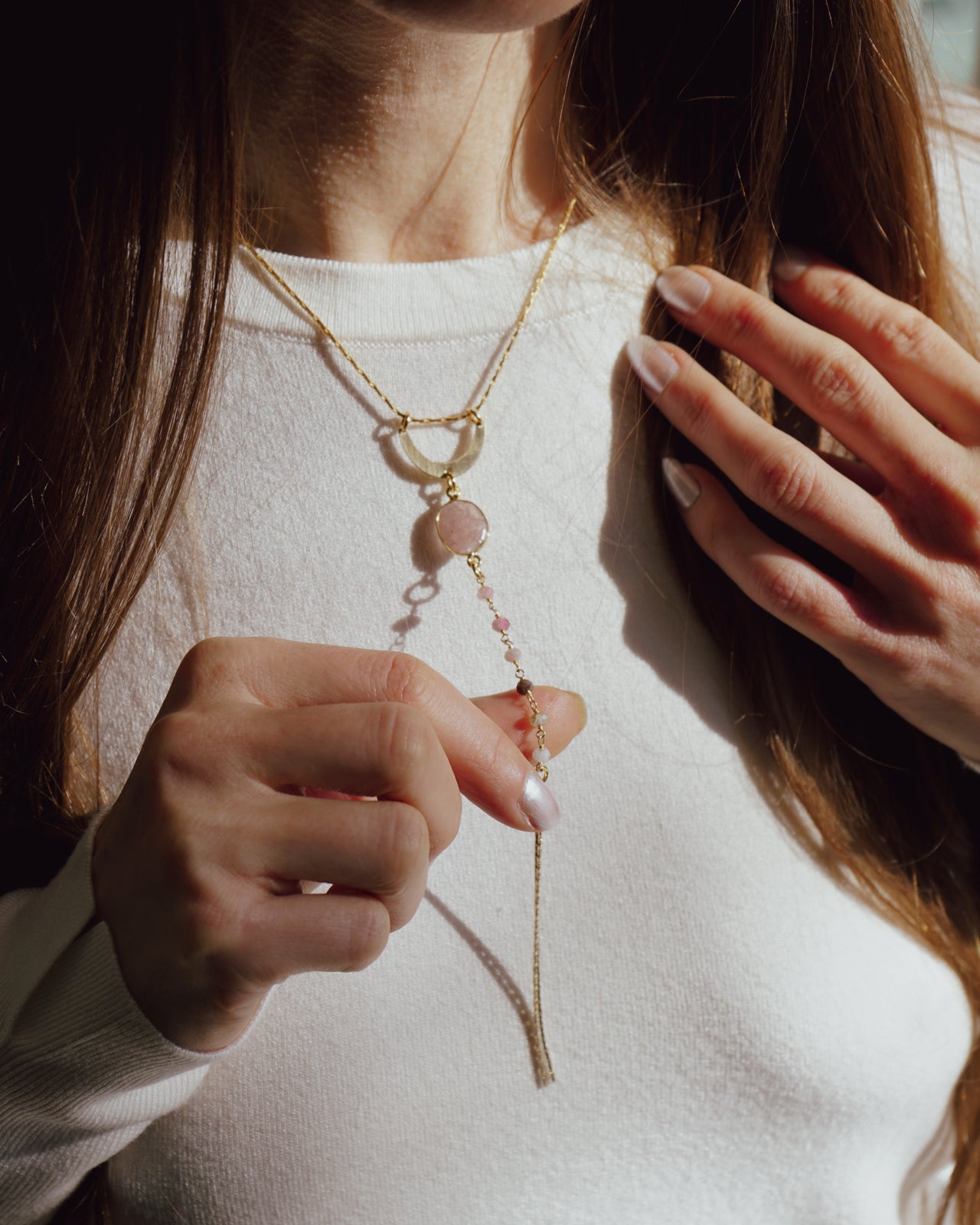 Curve Bar w/ Strawberry Quartz