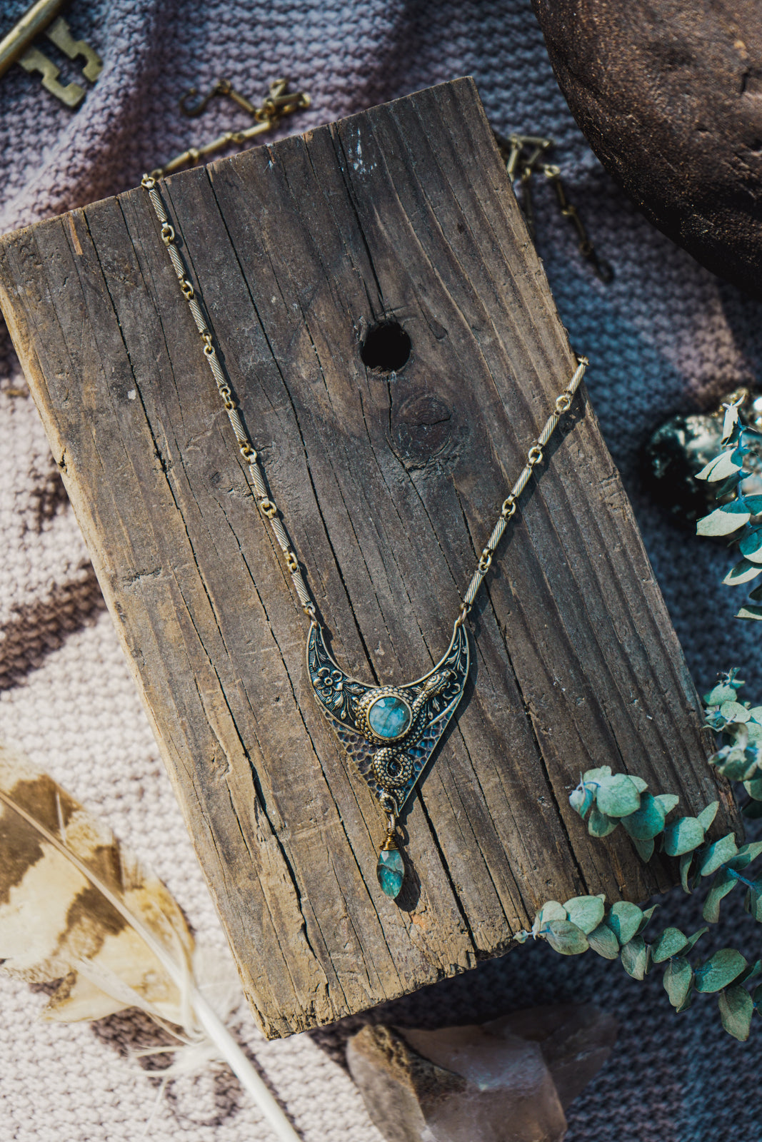 MOON OF ISHTAR NECKLACE WITH LABRADORITE