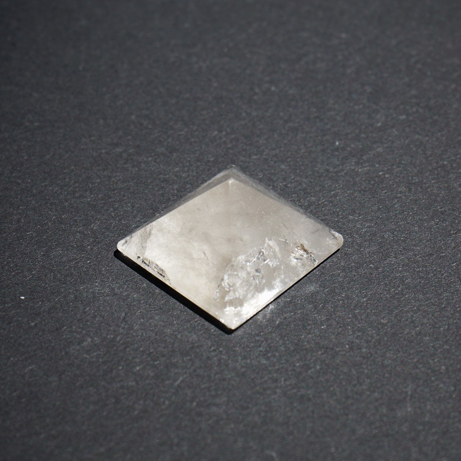 CLEAR QUARTZ PYRAMID