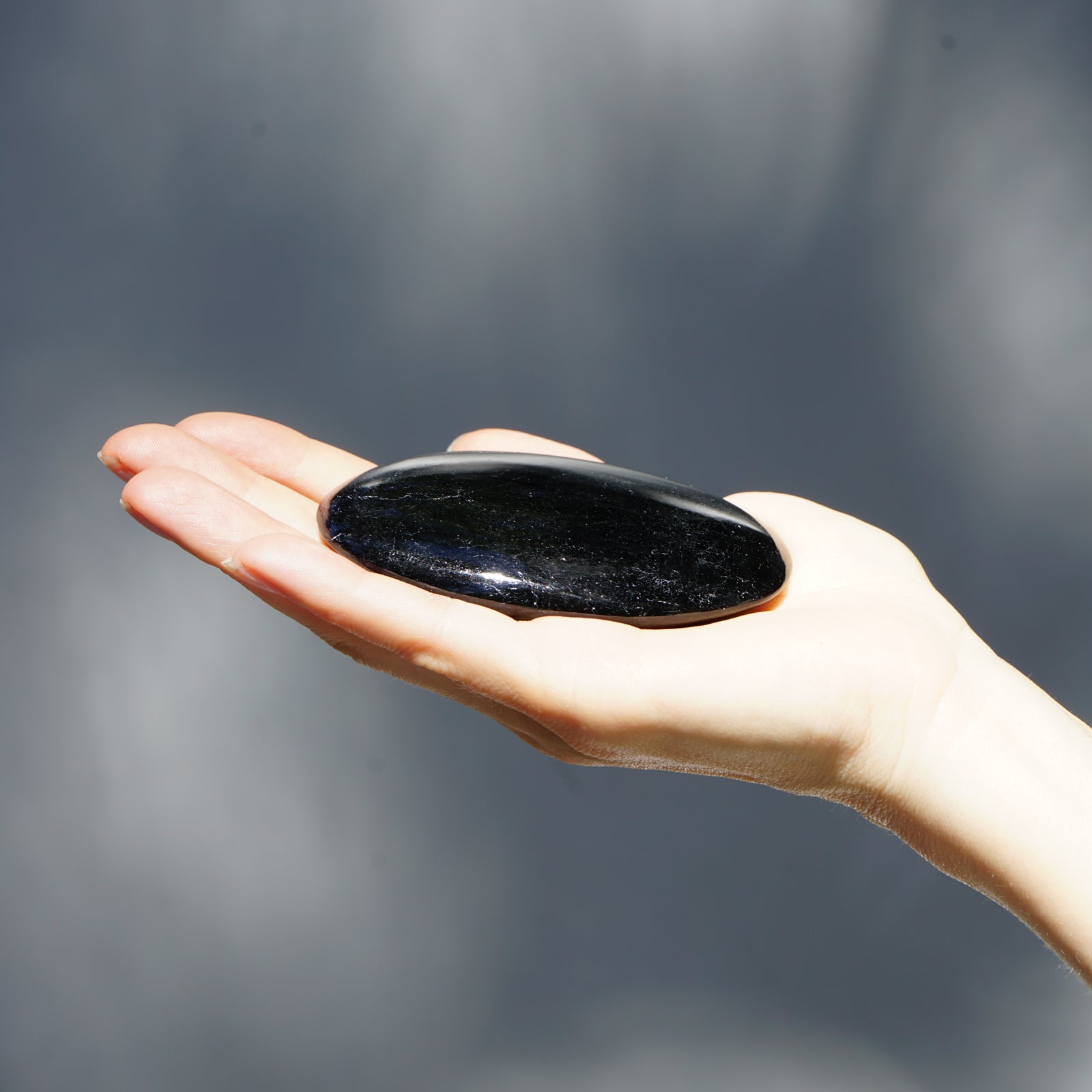 BLACK TOURMALINE PALM STONE