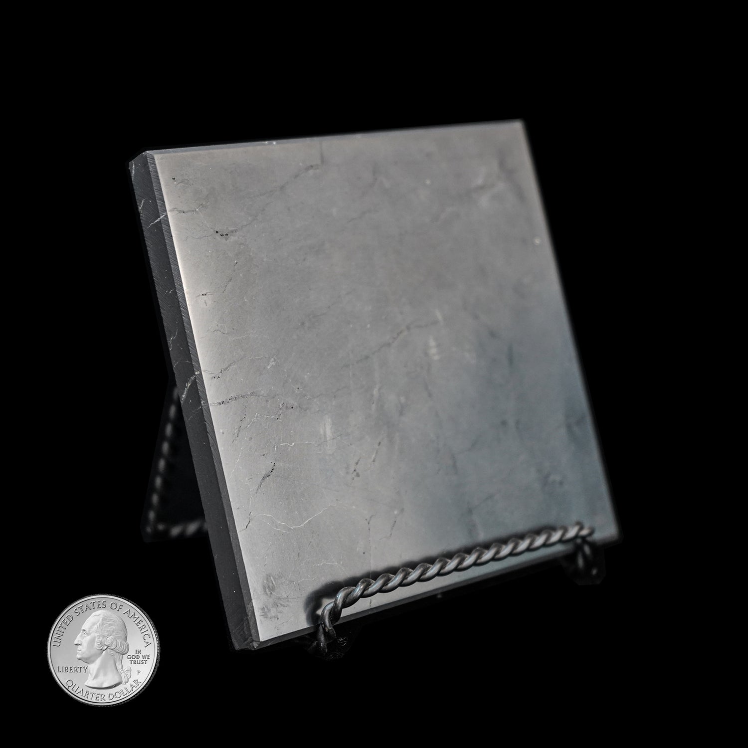 SHUNGITE SQUARE TILE