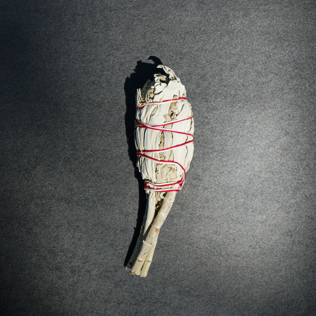 WHITE SAGE SMUDGE STICK (TORCH STYLE) - 4 INCHES