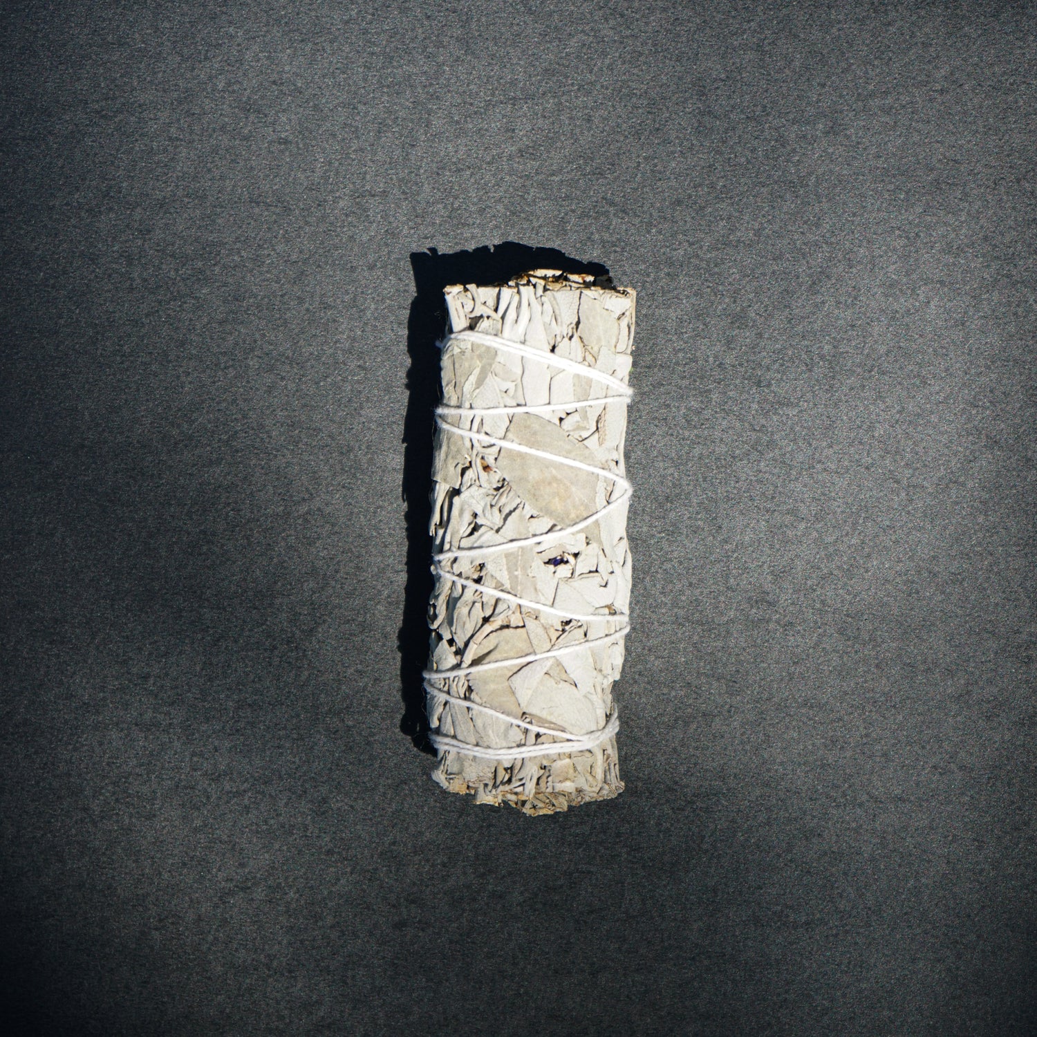 WHITE SAGE SMUDGE STICK - 4 INCHES