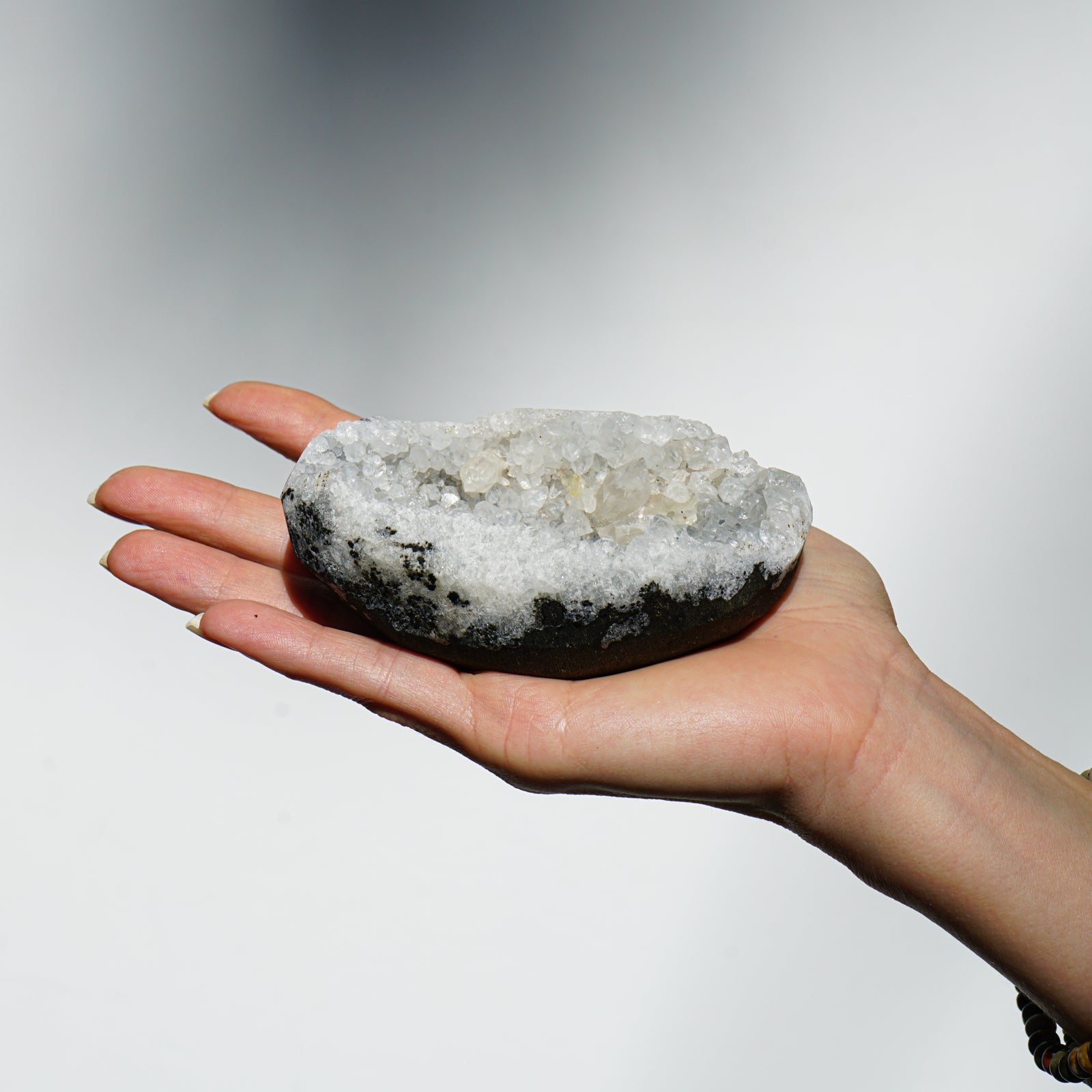 CHALCEDONY WITH APOPHYLLITE