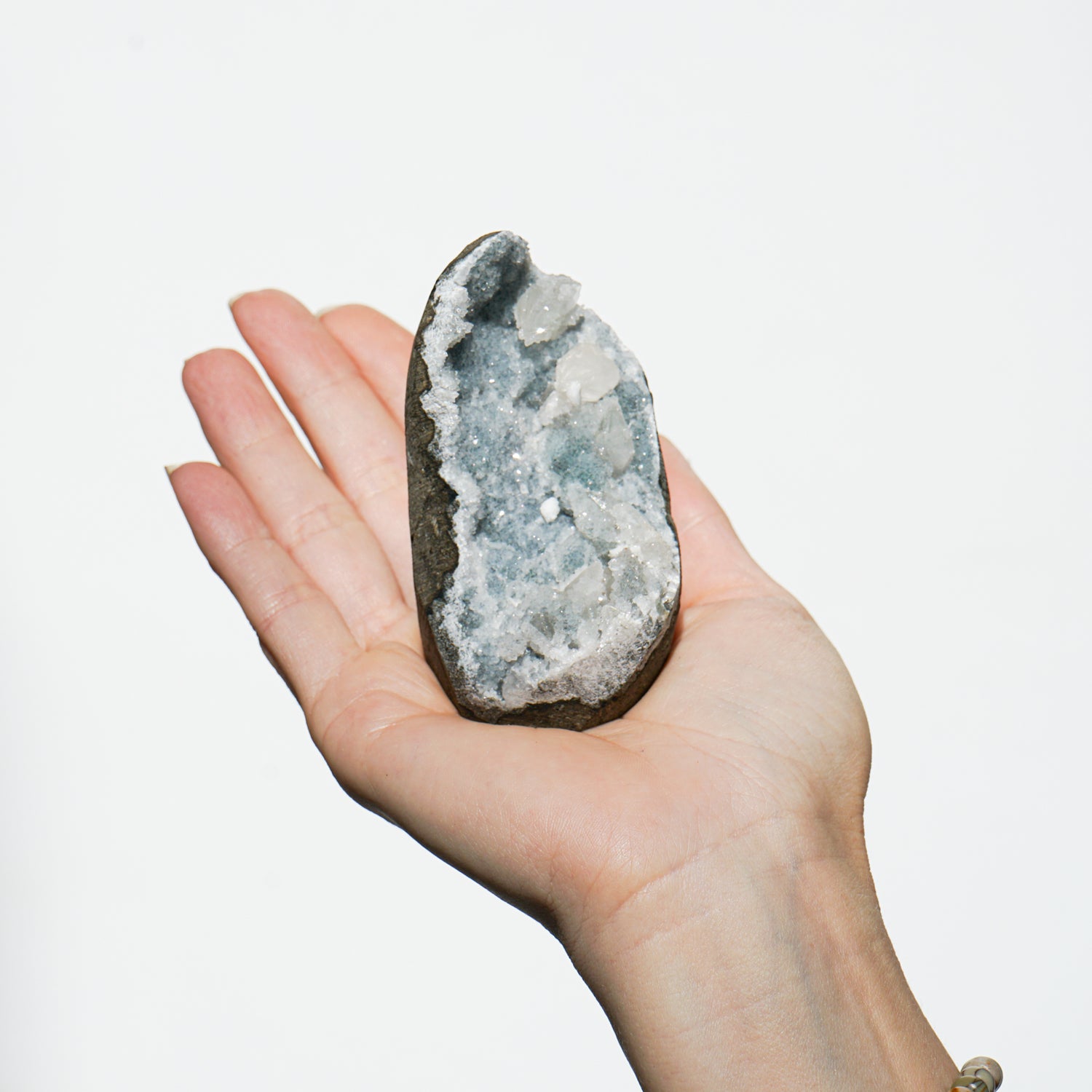 CHALCEDONY WITH APOPHYLLITE