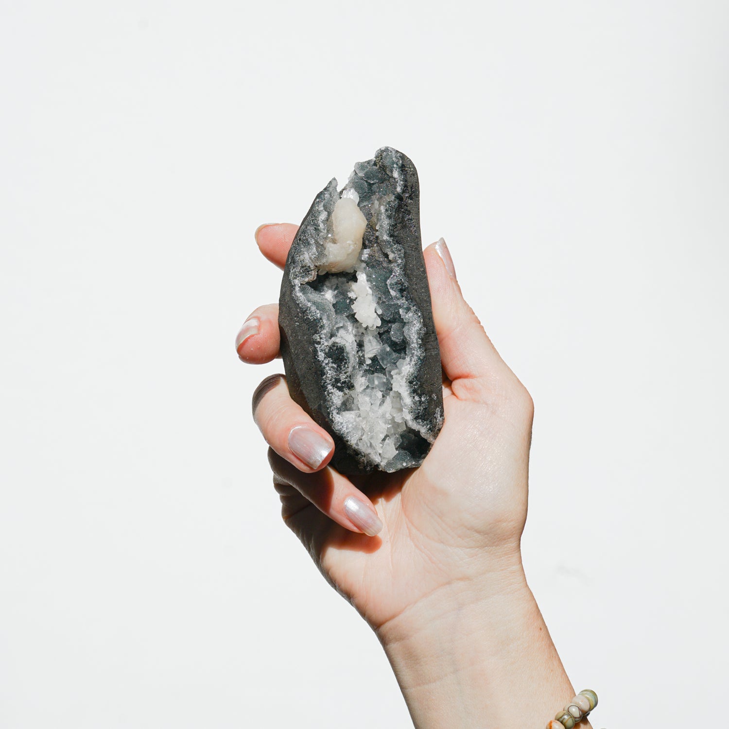 CHALCEDONY WITH STILBITE