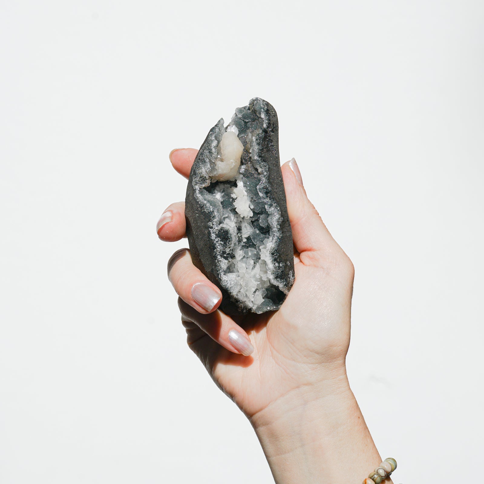 CHALCEDONY WITH STILBITE