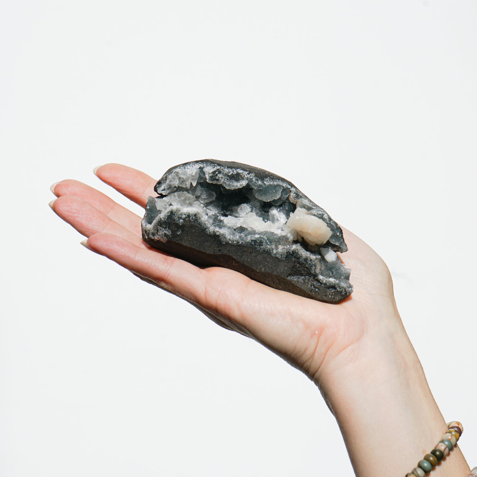 CHALCEDONY WITH STILBITE