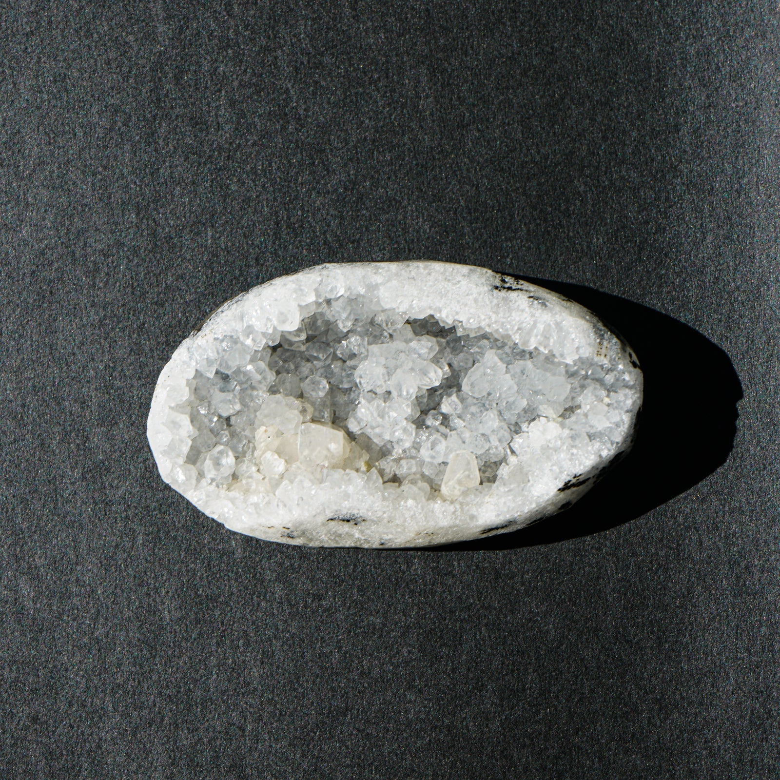 CHALCEDONY WITH APOPHYLLITE