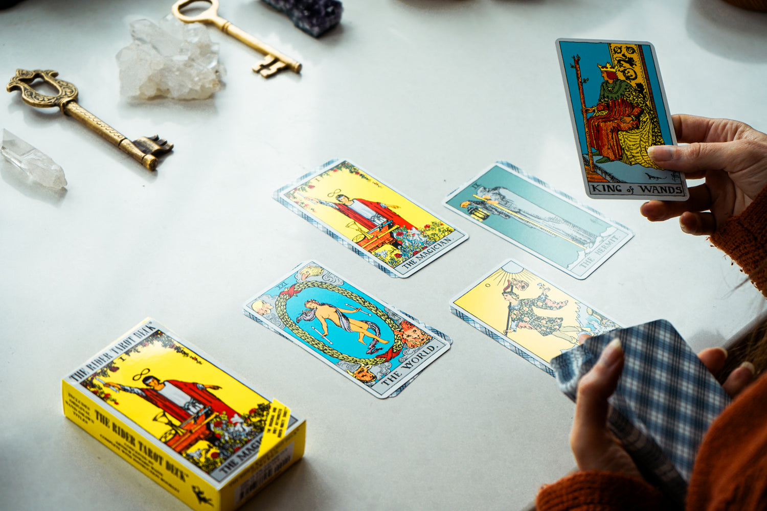 THE RIDER TAROT DECK
