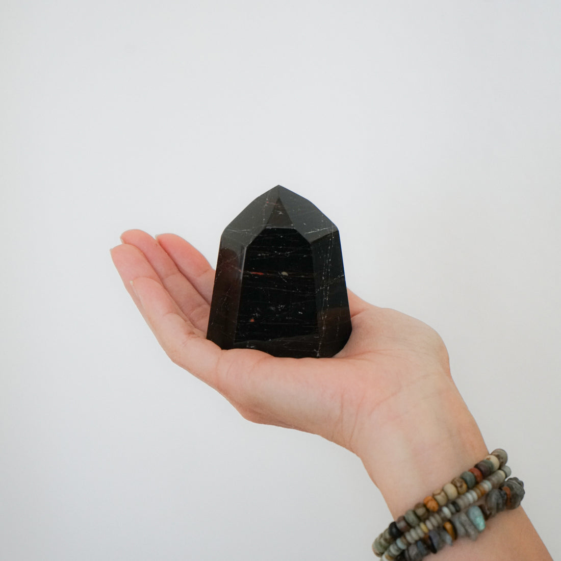 BLACK TOURMALINE POINT