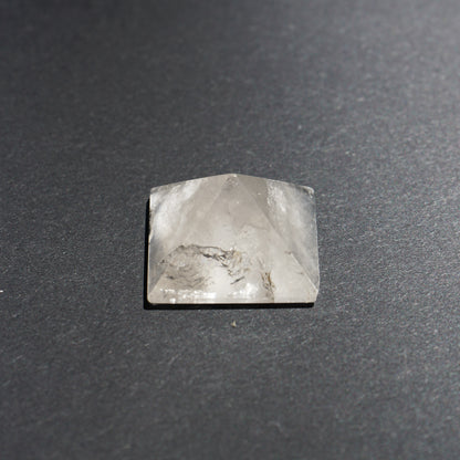 CLEAR QUARTZ PYRAMID