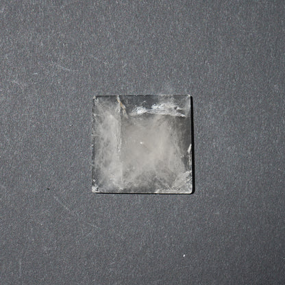 CLEAR QUARTZ PYRAMID
