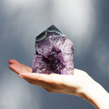 AMETHYST AND AGATE GEODE POINT